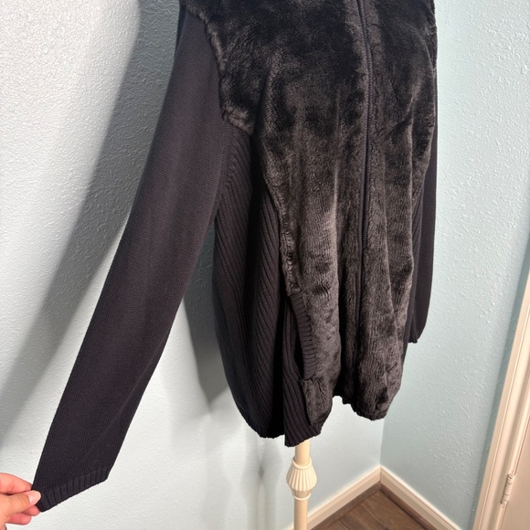 Catherines Plus Size Black Sweater Jacket - Picture 5 of 11